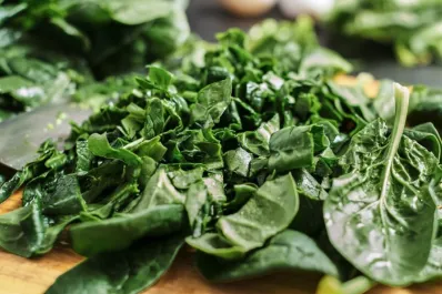 Alimentación saludable: ¿por qué la espinaca no puede faltar en tu dieta?