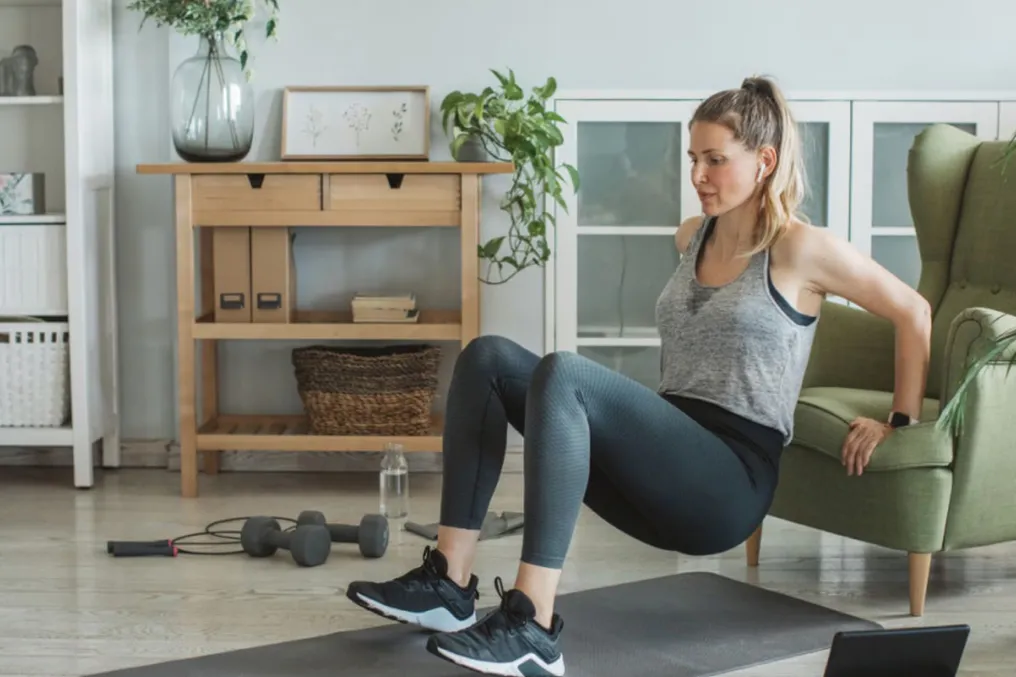 DESDE CASA. Ejercitar de manera efectiva sin ir al gimnasio. 