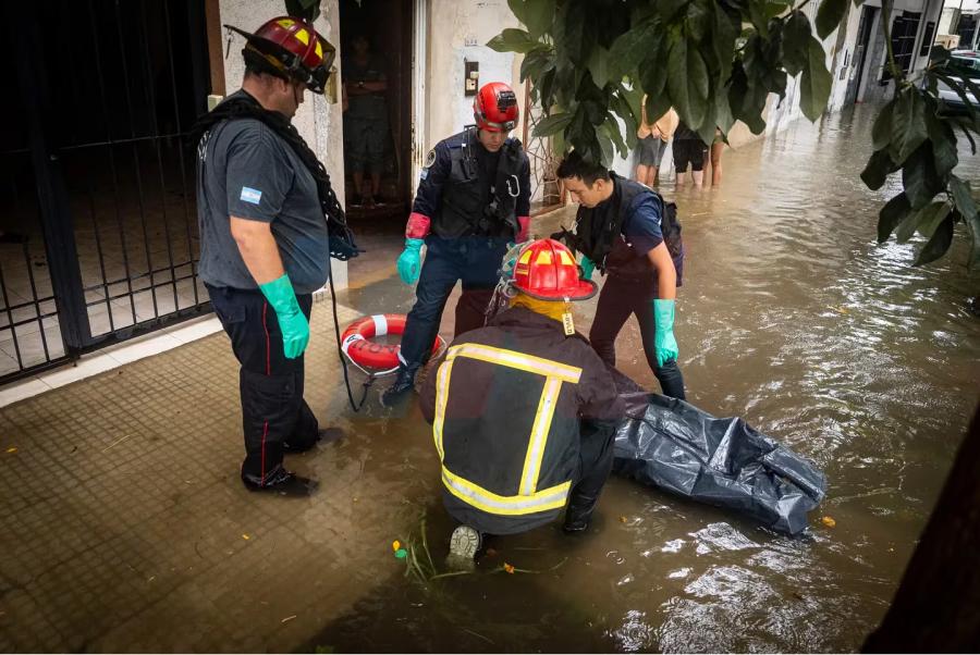 El cuerpo fue rescatado cuatro horas después.