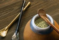 Cómo y por qué hay que limpiar la bombilla del mate