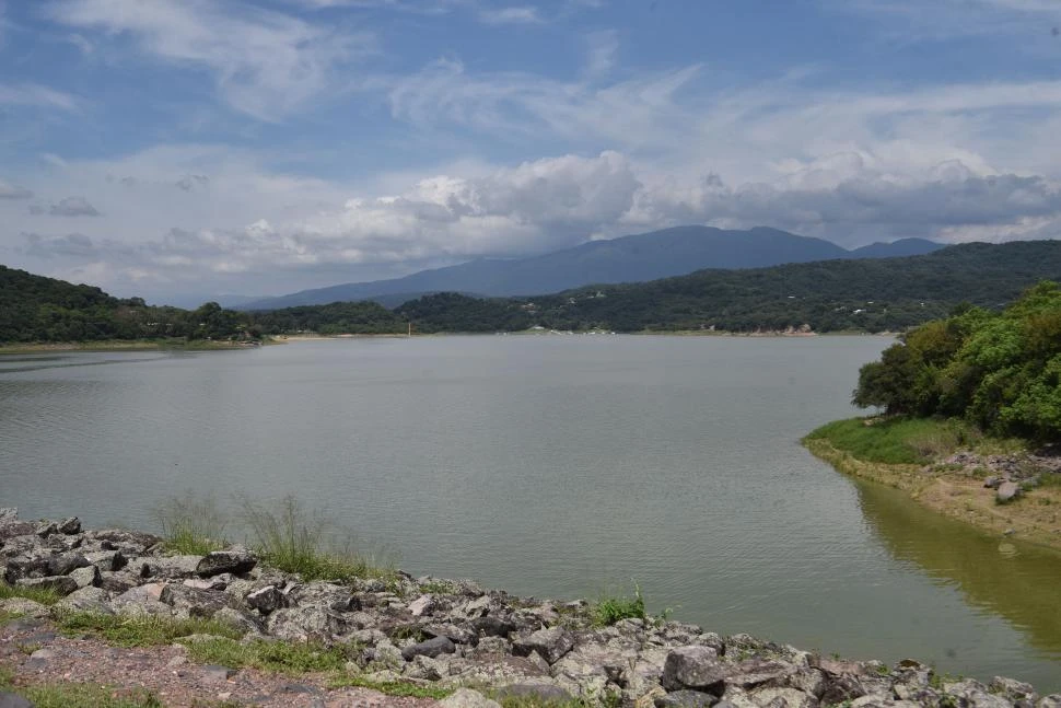Cartas de lectores: obras que faltan, ante la emergencia de El Cadillal