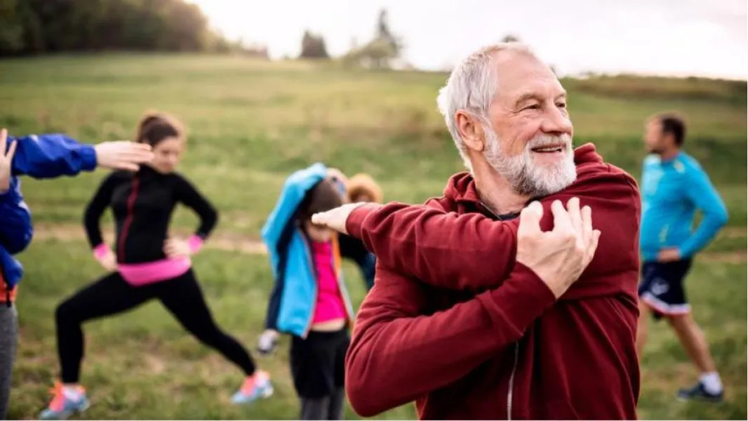 LOS MEJORES DEPORTES. Las actividades ideales para mayores de 50.