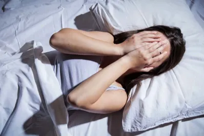Parálisis del sueño: ¿por qué ocurre este trastorno que puede atraparte en tu propio cuerpo?