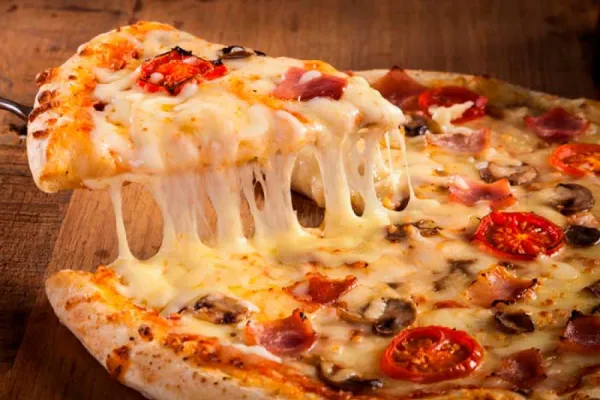 Pizza sin harinas y sin horno: receta fácil y saludable paso a paso