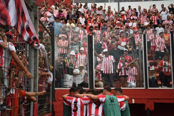 Juan Cuevas fue la gran figura de la victoria de San Martín de Tucumán frente a Estudiantes de Caseros