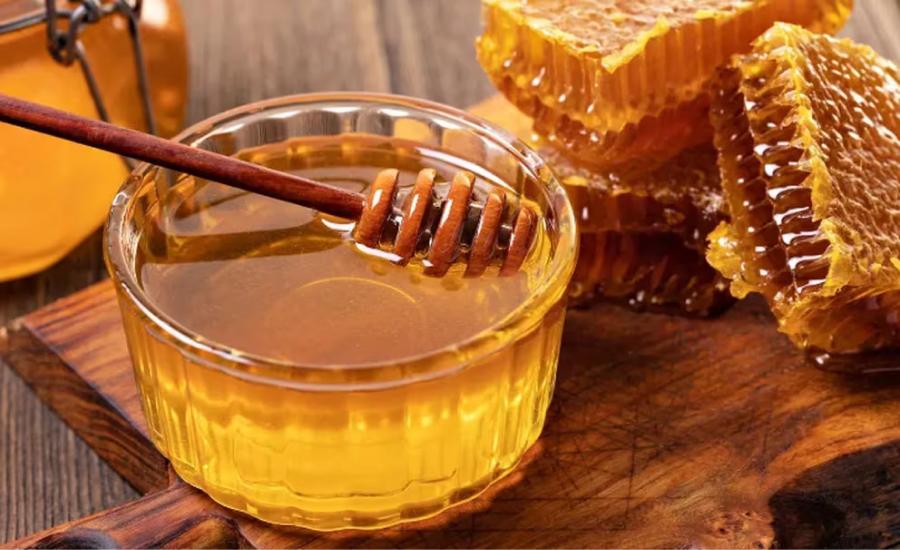 La jalea real tiene múltiples beneficios para la salud