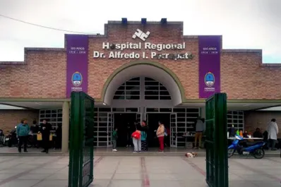 Dos niños de 2 y 4 años ingresaron al hospital por un dolor de estómago: estaban intoxicados con cocaína