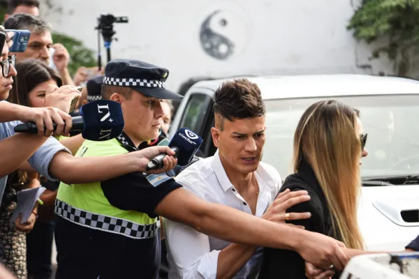 ¿Vuelve Sebastián Sosa al arco de Vélez? El director técnico detalló cuál es el plan