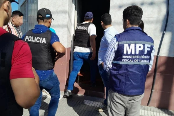 Difunden mensajes de policías por la frustrada sedición