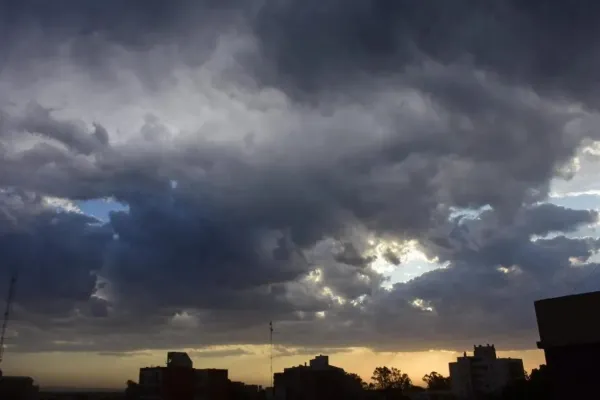 Alerta por fuertes lluvias, viento y el regreso del calor: cuáles son las provincias afectadas