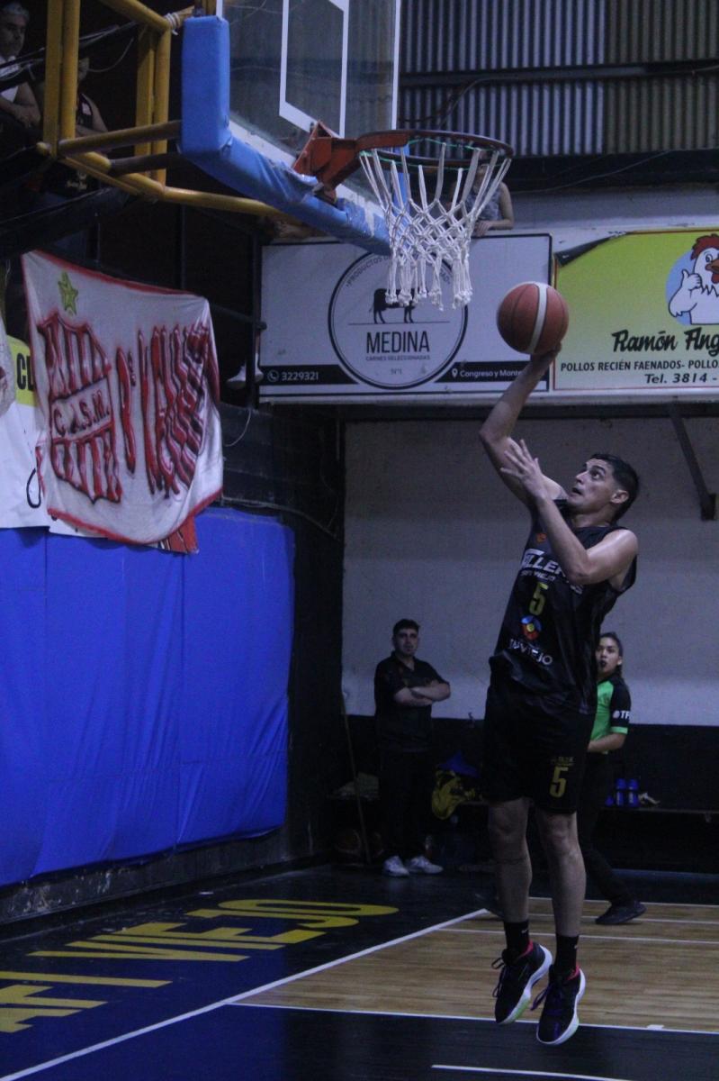 Gentileza Carla Serrano (Prensa Talleres) en Básquet