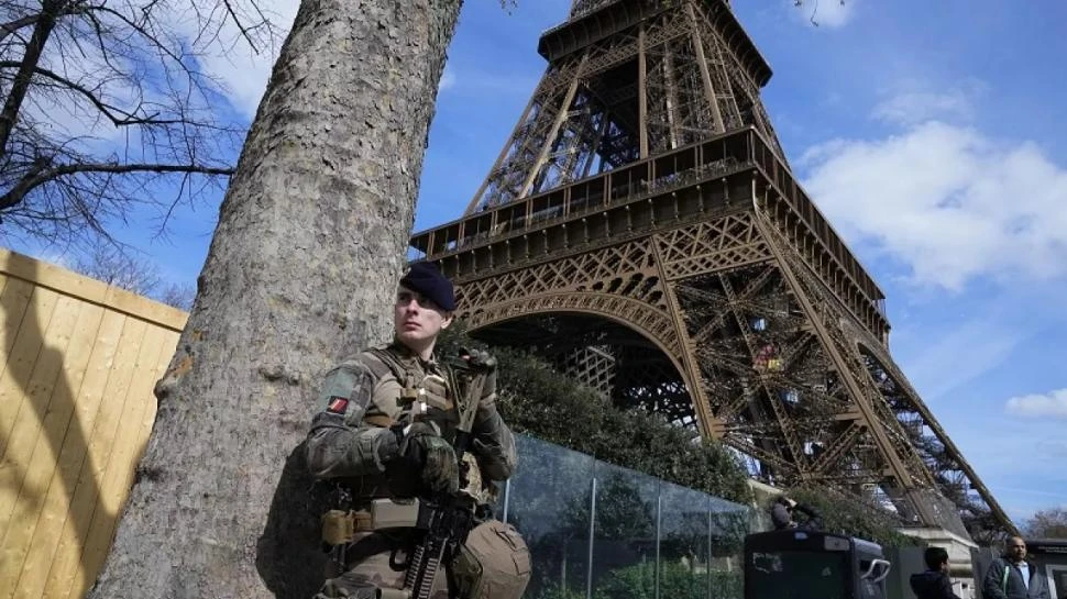 CONTROLES. FFrancia deplegó cerca de 3.000 efectivos para la seguridad.