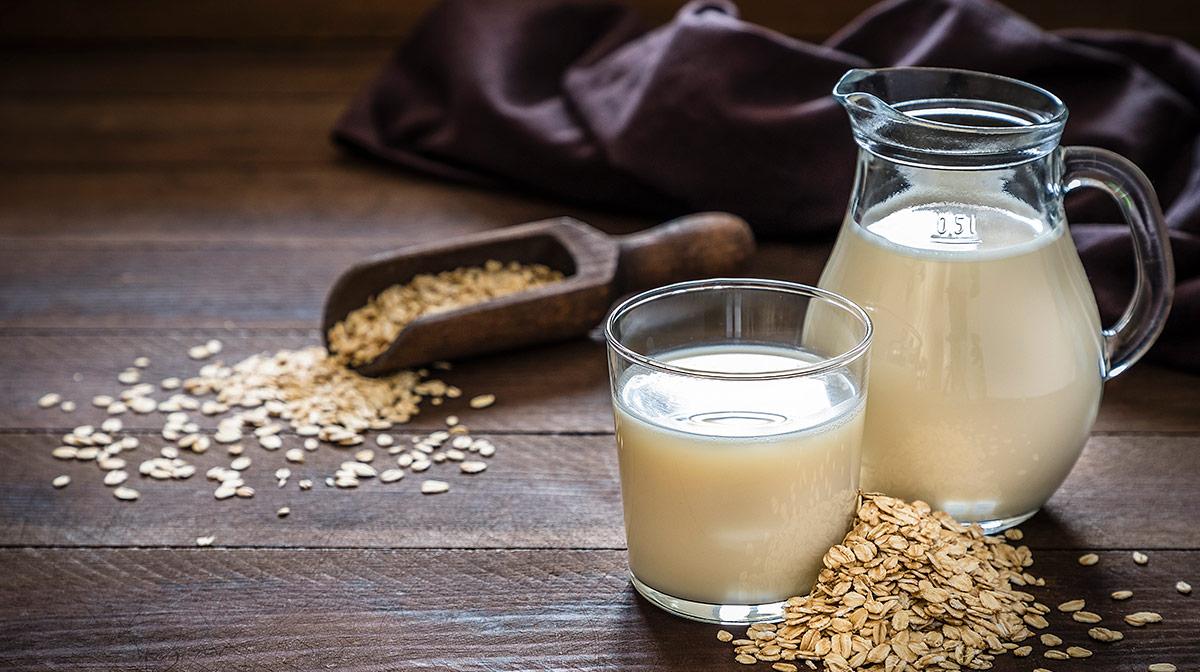 La avena contiene vitaminas A, B, C y E, se erige como un remedio antienvejecimiento