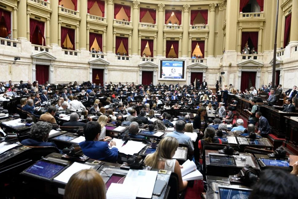 ROUND 2. La nueva Ley Bases será debatida en el Congreso. 