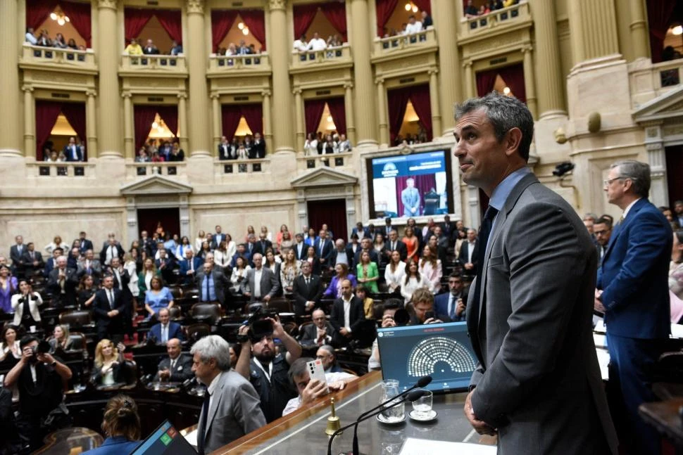 CONTEO. El oficialismo confía en el apoyo de la oposición dialoguista a partir del consenso con gobernadores.