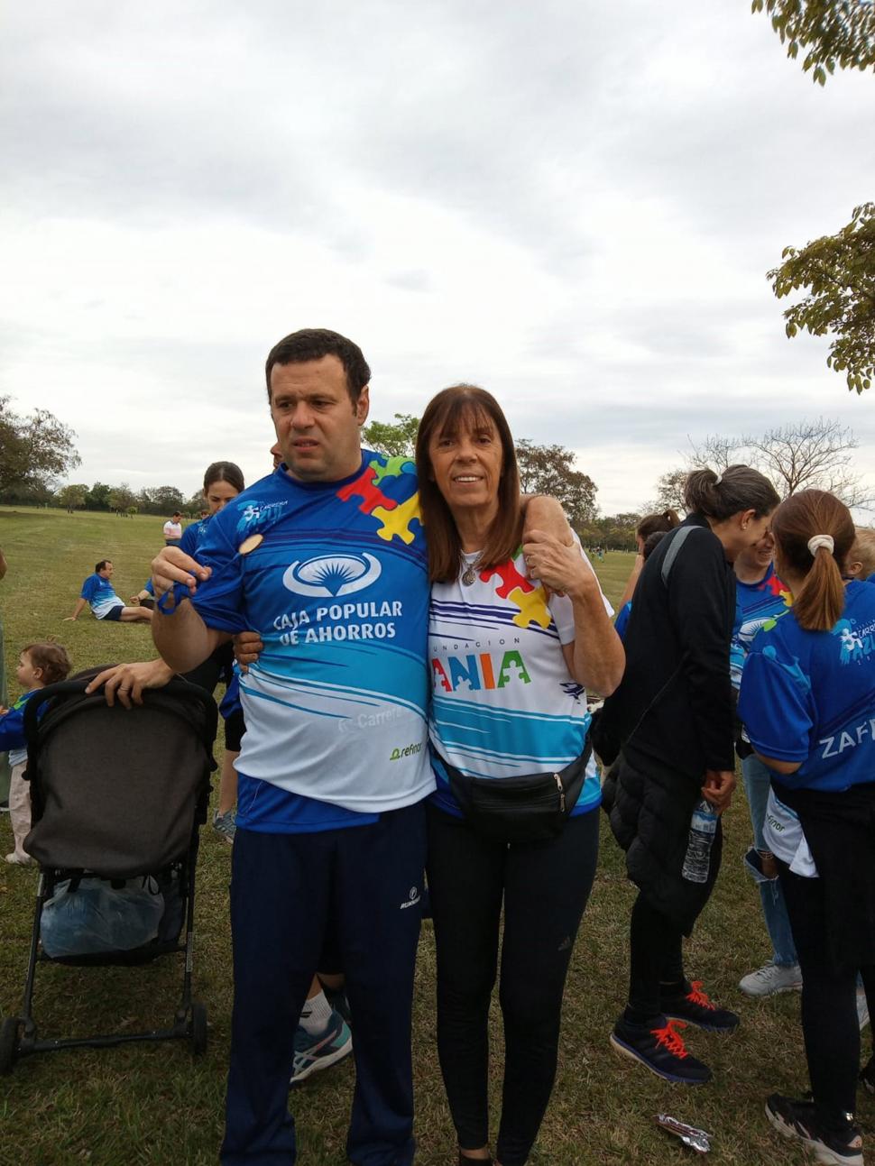 HIJO Y MADRE. Marco y Dolores Pujol tienen una relación especial. Ella impulsa la construcción de una casa supervisada para que él la pueda habitar en el futuro.