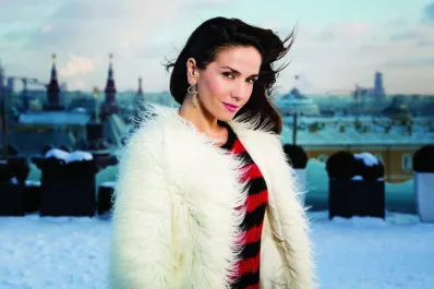 Una fan rusa creó una muñeca en honor a Natalia Oreiro y cautivó a todos por el gran parecido con la actriz