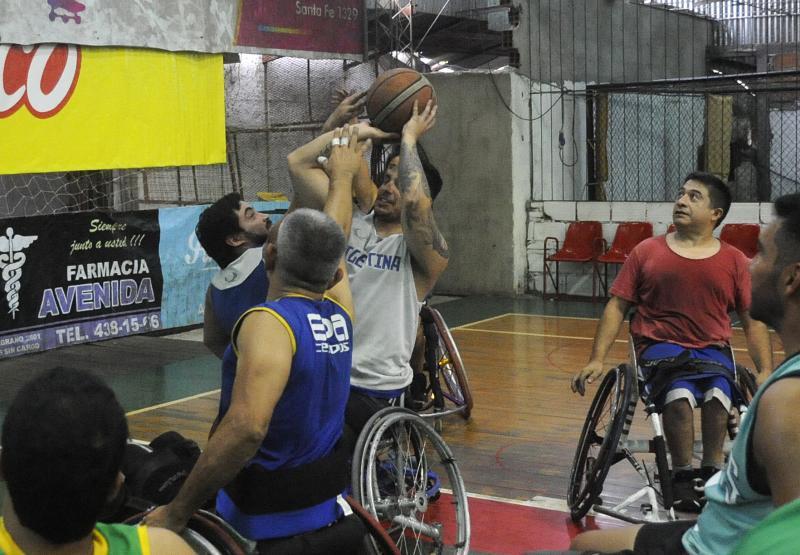 Sufrió un accidente que le hizo perder una pierna, se sobrepuso a la adversidad y llegó a la Selección argentina