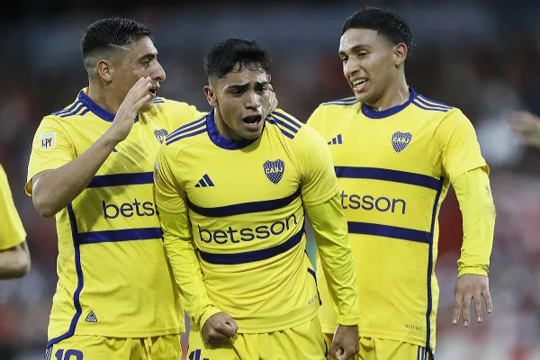 Boca venció a Newell´s 3-1 y se metió en zona de clasificación