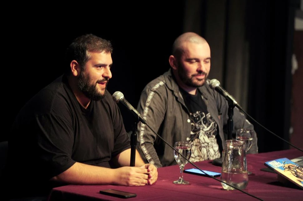 PENSAR UNA TRAGEDIA. Jorge Kehiayan y Diego Cocuzza presentaron el libro “Voces, tiempo, verdad”, sobre el incendio en el boliche Cromañón.