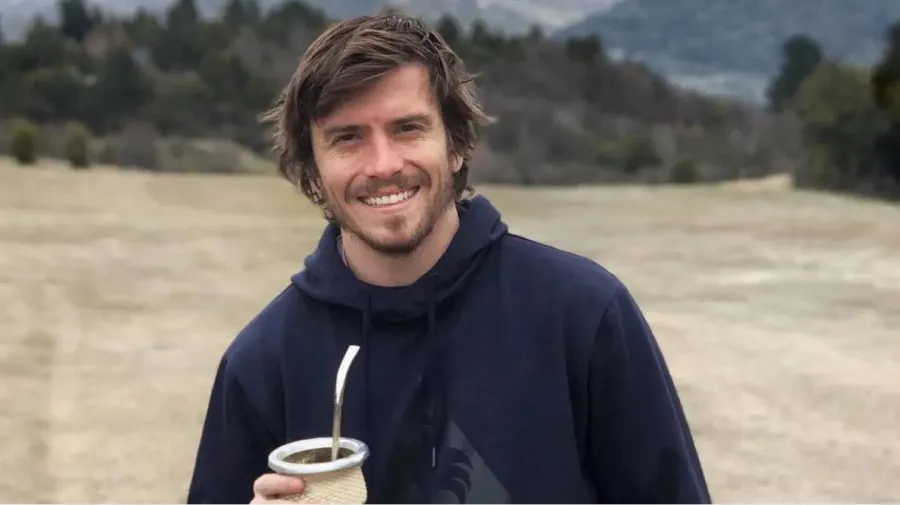 Uki Deane, el famosos influencer gaucho ayudó a una escuela rural de Tucumán