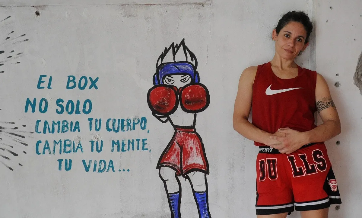 LISTA PARA LA PELEA. Natalia Alderete aseguró que está preparada para La Gran Revancha contra Marcela La Tigresa Acuña. Fotos de Antonio Ferroni/LA GACETA.