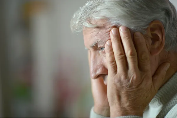 Qué no se le puede decir a una persona con Alzheimer