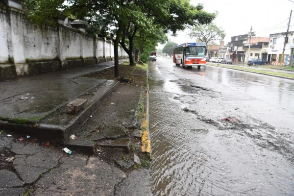 Apuñalaron a un adolescente cerca del cementerio del Norte