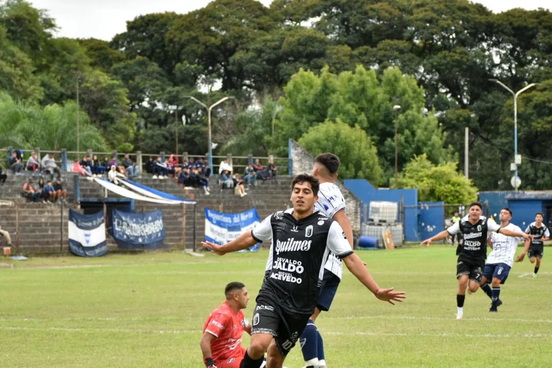  Gol de Hernán Lastra (gentileza Alberto Gramajo)