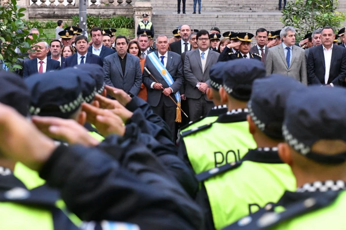 Seguridad rinde un examen en la Legislatura