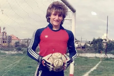 Javier Milei y su paso por el fútbol: esa fuerza que tenía como arquero fue lo que me permitió mantenerme en pie