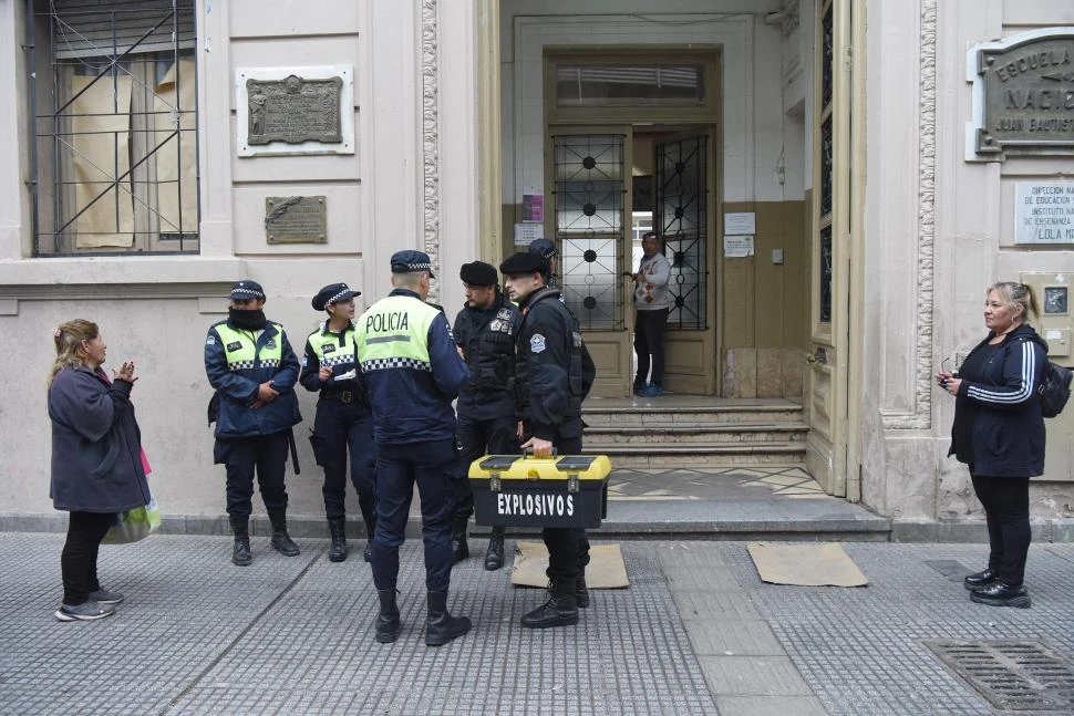 Amenazas de bomba: imputan a otra adolescente