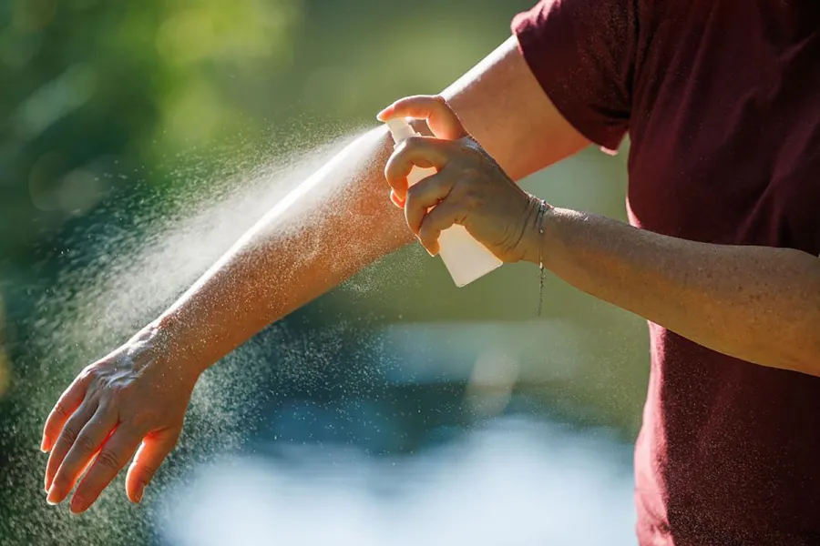 El repelente nos protege de los mosquitos durante todo el año