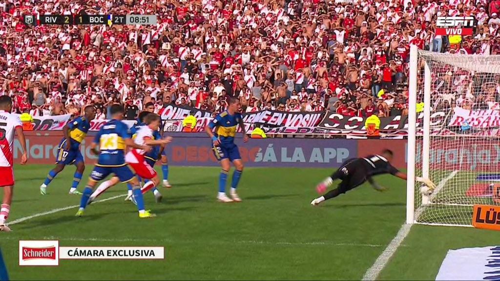 ¿Fin de la polémica? La contundente imagen del gol anulado a River