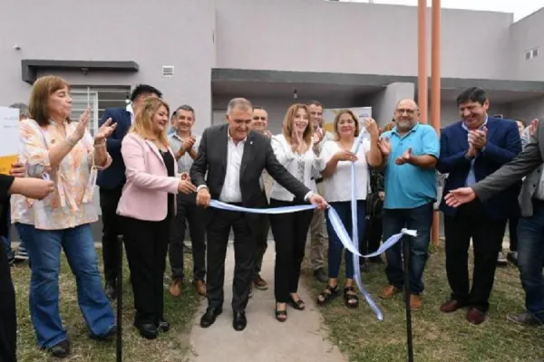 Jaldo hizo entrega de 110 viviendas en Las Talitas