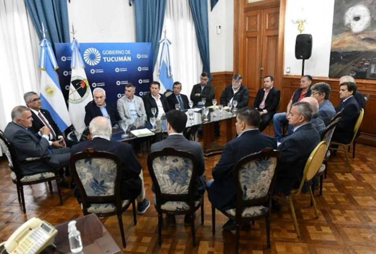 Reunión en la Casa de Gobierno. COMUNICACIÓN PÚBLICA
