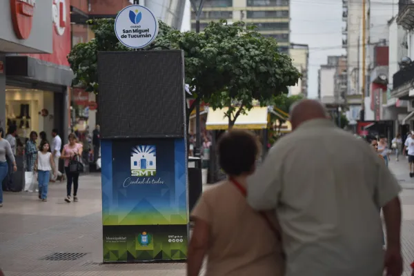 El municipio volvió a cambiar el logotipo de la capital