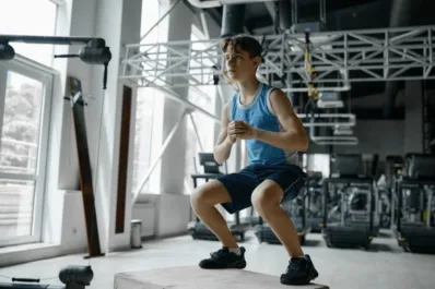 ¿Cuándo pueden los adolescentes empezar a ir al gimnasio?