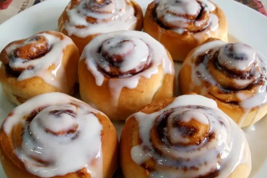 Cómo preparar los mejores rolls de canela: la receta fácil y rápida