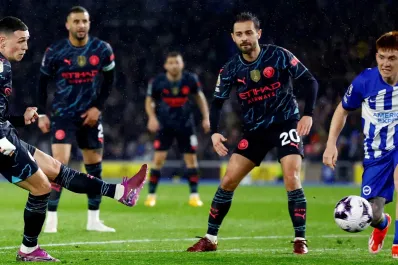 La novia del “Colo” Barco lo defendió tras las críticas por su error frente a Manchester City