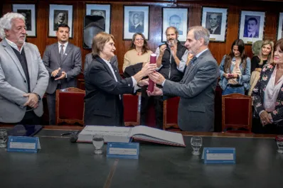 Distinción a Olga Paterlini de Koch: la arquitecta y docente fue nombrada profesora emérita de la UNT