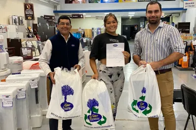 Noelia Fabiana Agüero ganó una orden de compra de $60.000 en Castillo
