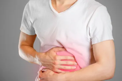 Alimentos que afectan al hígado: cuáles eliminar de tu dieta diaria