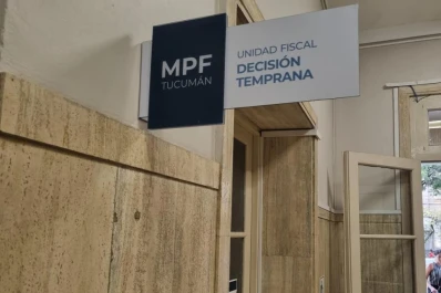 Investigan a mujer por vender pases falsos para discapacitados