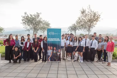 Inspiración, preparación y espíritu emprendedor: la fórmula que busca impulsar el liderazgo en los jóvenes