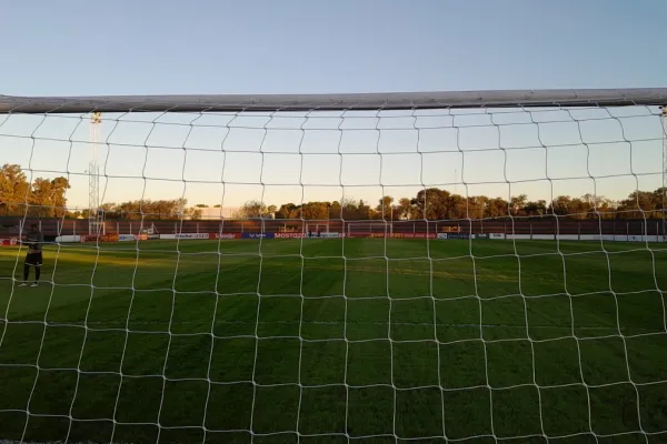 En Carlos Casares, el fútbol ya no seduce