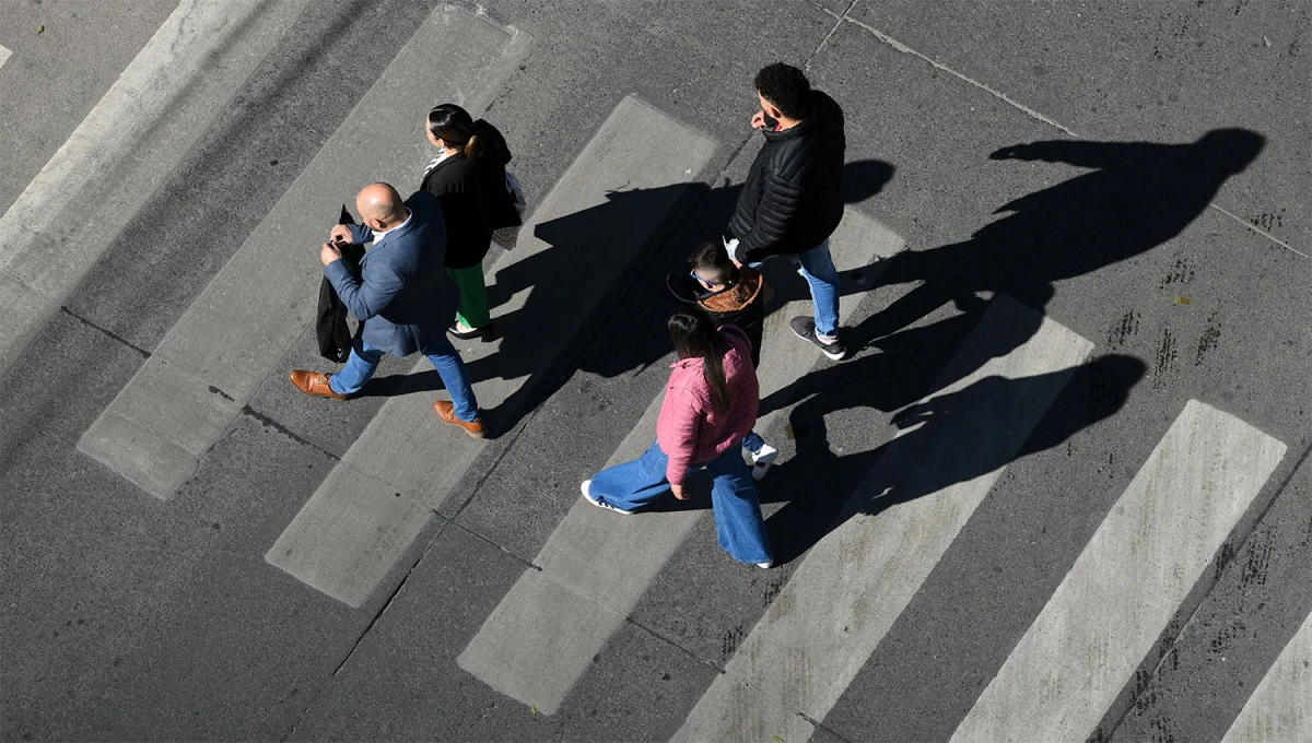 CÁLIDO. El lunes la nubosidad retrocedería a partir del mediodía en Tucumán.