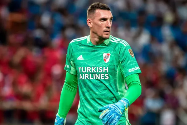 ¿Una competencia para Armani? River estaría buscando un nuevo arquero especialista en penales