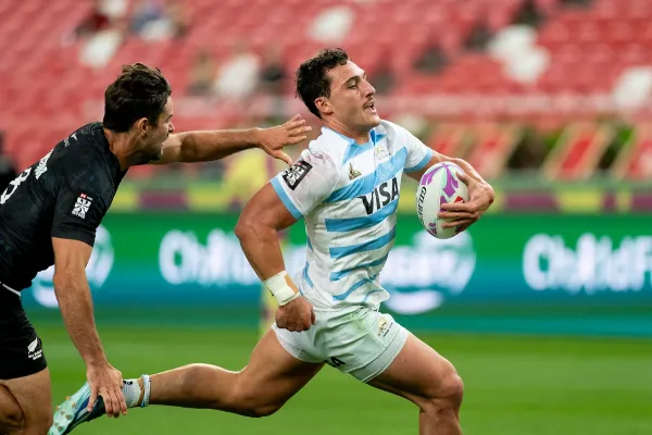 Los Pumas 7s se recuperaron con un sólido triunfo sobre los All Blacks Sevens en Singapur