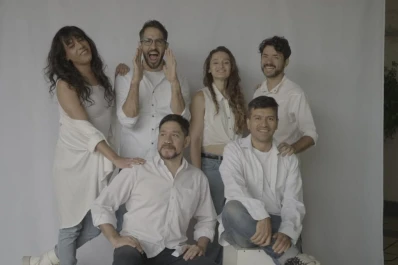 Estreno teatral: “Nuestra Escuela” evoca el paso por las aulas